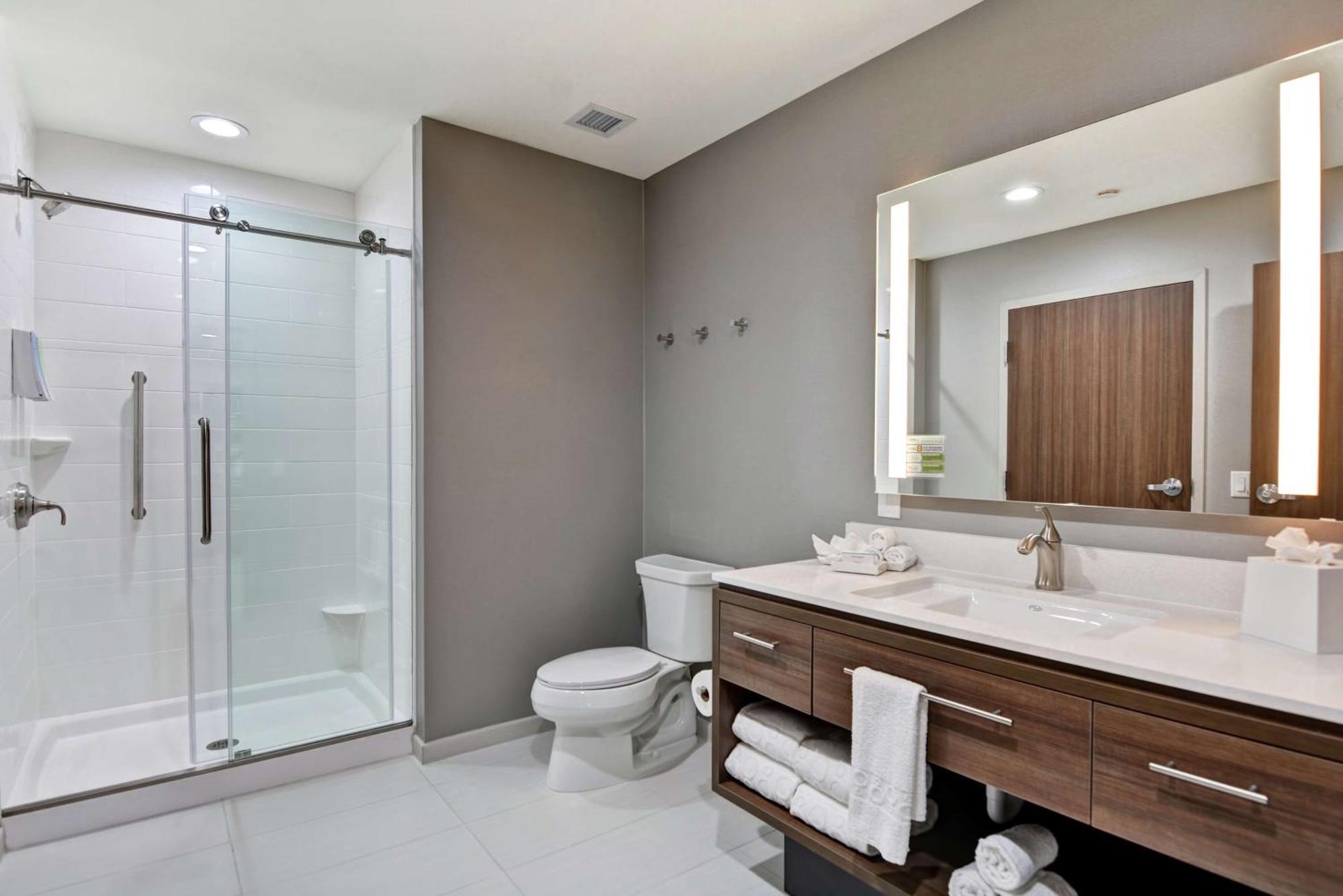 Hotel Home2 By Hilton Dfw West