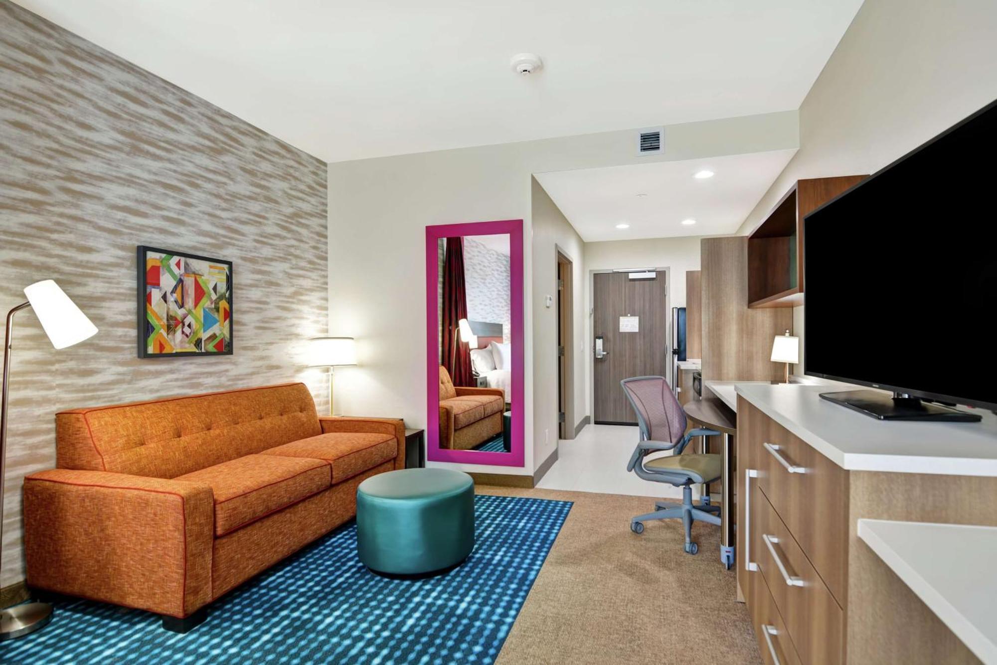 Hotel Home2 By Hilton Dfw West 3*